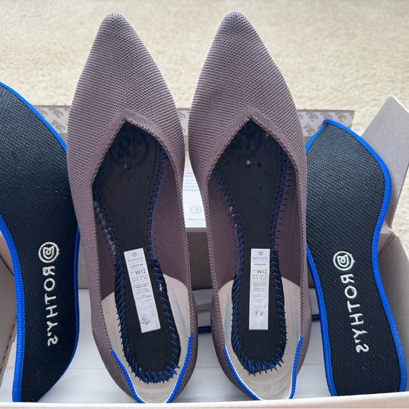 Closet clean out! Rothy’s points! - Picture 2 of 3